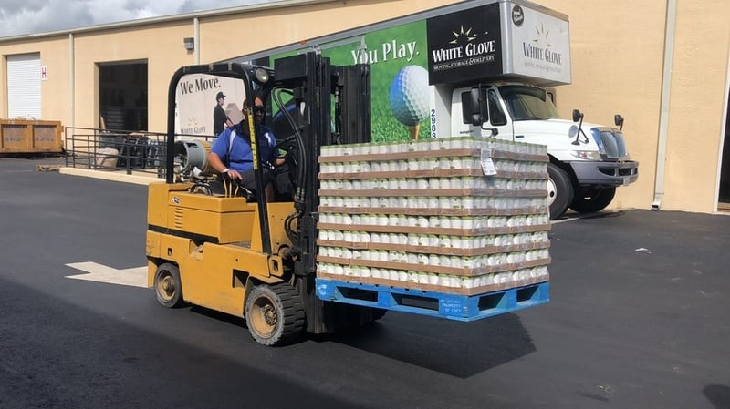 Kake Com Wichita Kansas News Weather Sports White Glove With The Help Of Local Businesses And A 26 Ft Long Moving Truck Several Thousand Ready To Eat Meals Other Supplies Were Delivered Hard Hit