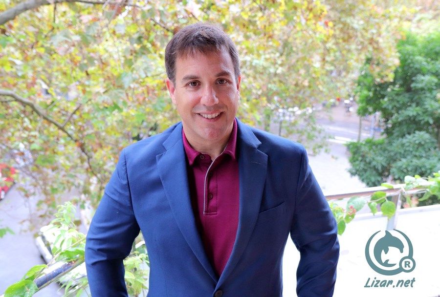 Xabier Lizartzategi–Acclaimed Creative and Marketing Director–Unveils New Digital Showcase