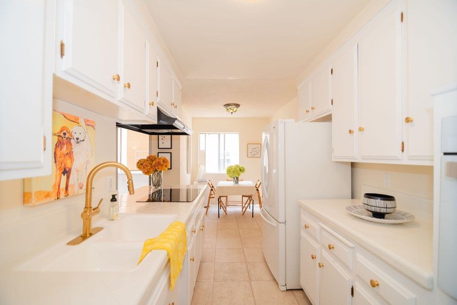 Bandele Oguntomilade Offers Unique and Exceptional Condo in the "Beach of the King"