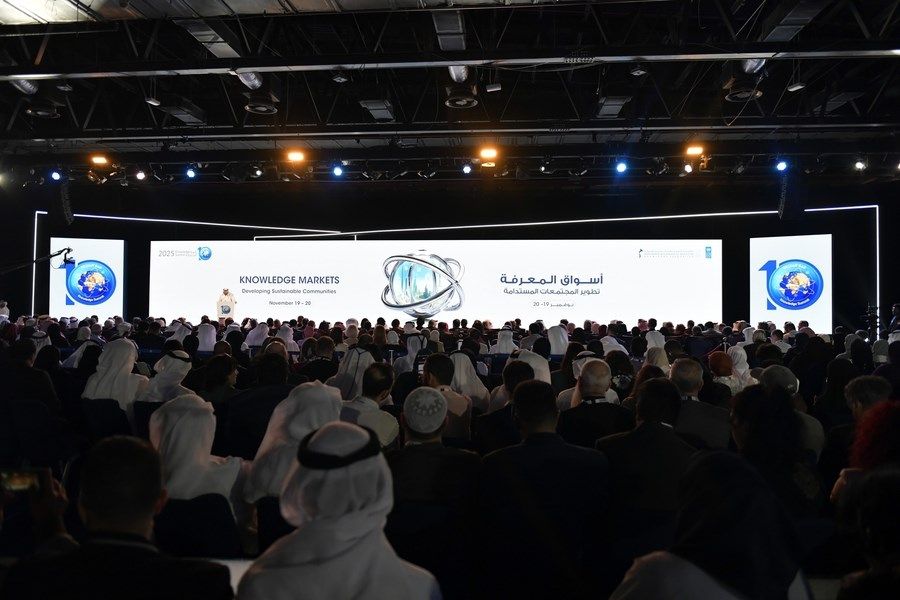 MBRF kicks off 10th edition of Knowledge Summit, convenes global leaders to share visions for creating sustainable knowledge economy