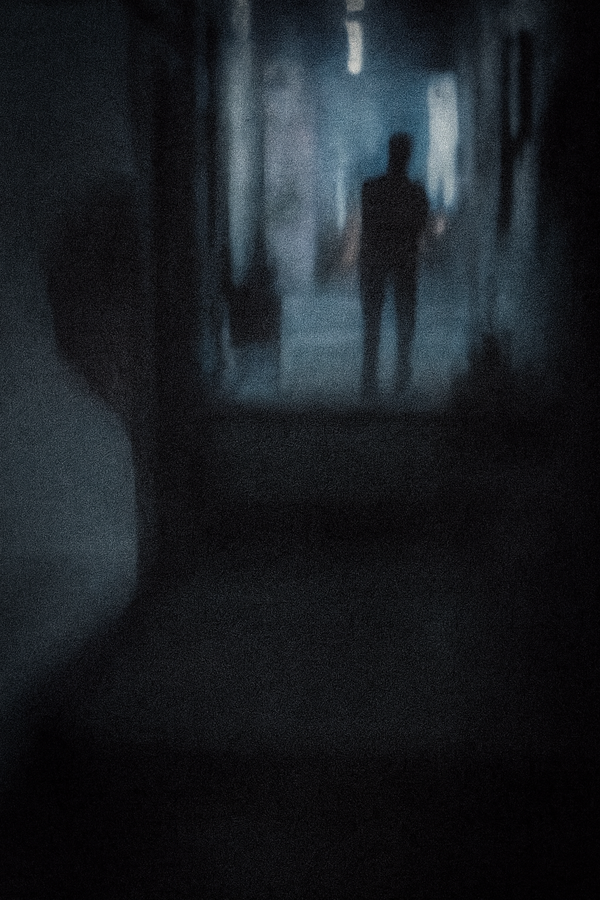 Terrifying Paranormal Apparition Captured in Montauban: French Medium Confirms Authenticity